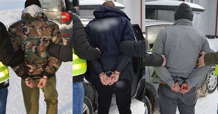 Chcieli wymierzyć „karę” za zajeżdżanie drogi. Zniszczyli auta i pobili kierowców