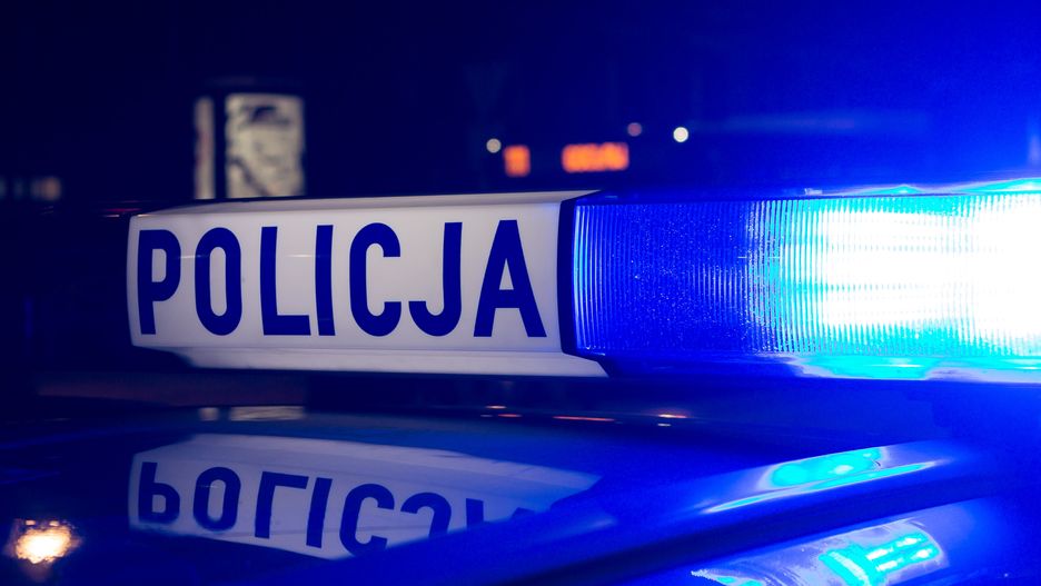 Ilustracja Policja - sygnal
Warszawa, 10.03.2018. Ilustracja POLICJA.,Image: 429731027, License: Rights-managed, Restrictions: , Model Release: no, Credit line: Wojciech Koziol / Forum
Wojciech Koziol / Forum
niebieskie swiatlo, policja, polska policja, sygnal swietlny, zabezpieczenie policyjne, kogut, noc