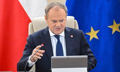 "Policjanci mają prawo". Tusk reaguje po tragedii w Sanoku