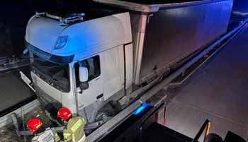 Niosą się ujęcia z A1. Tak skończył jazdę