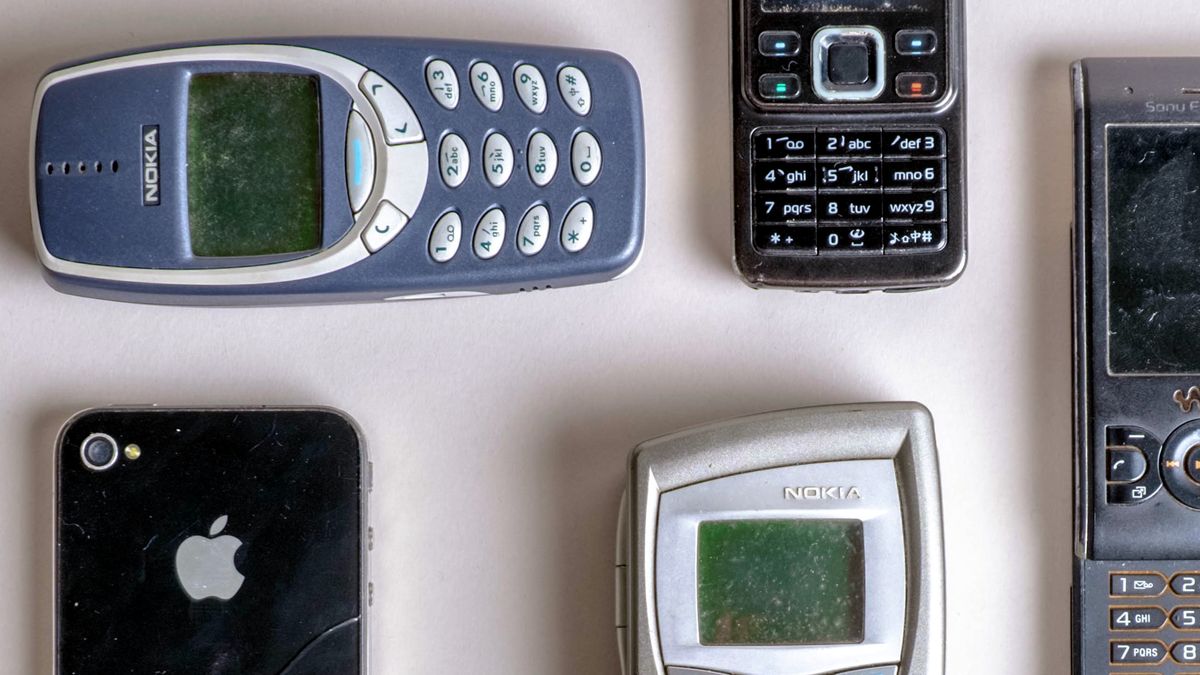 Od pierwszej rozmowy do 5G. Historia telefonów komórkowych 1