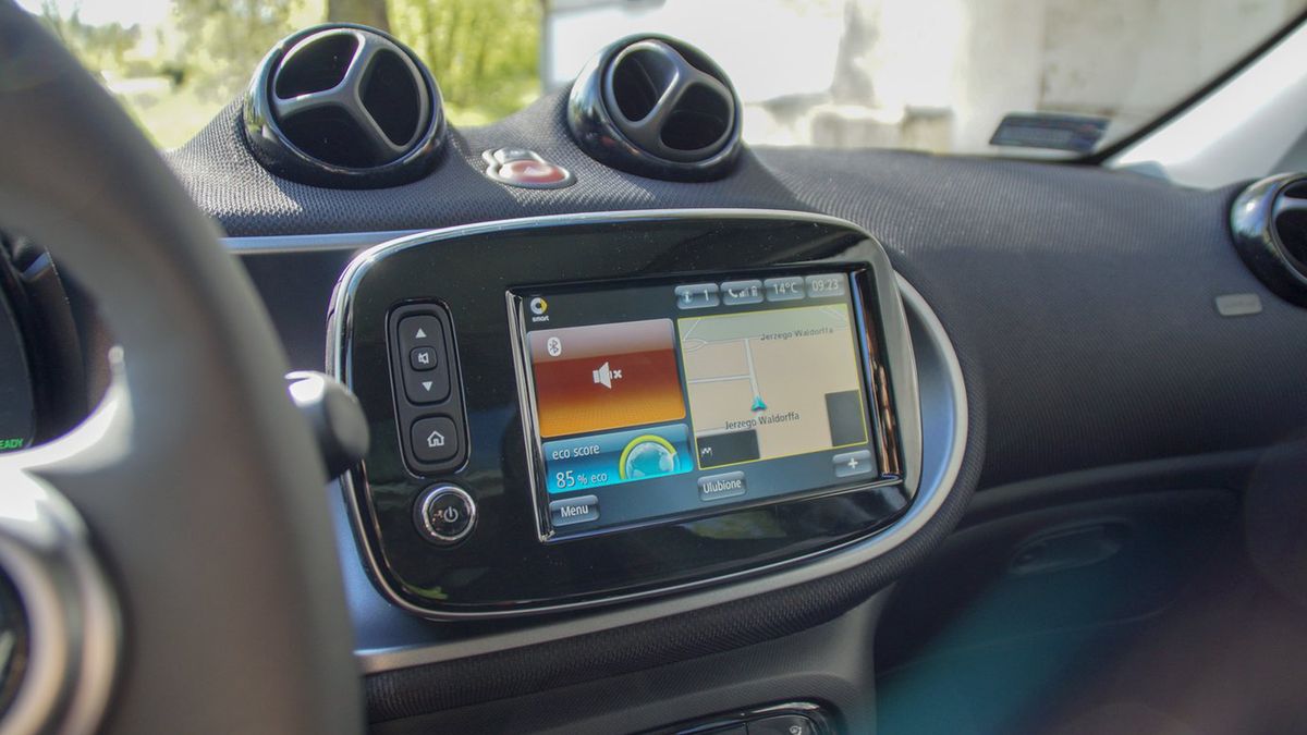 Właściciele smartów będą musieli zaktualizować systemy nawigacyjne w swoich autach