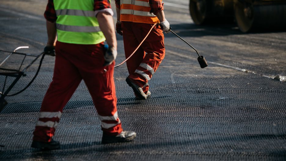 wpwiado praca roboty drogowe remont droga robotnik robotnicy