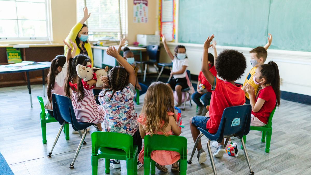 Rodzice coraz chętniej korzystają z usług szkół prywatnych. Okazuje się, ze nie wszystkie liczą się z dobrem dziecka
