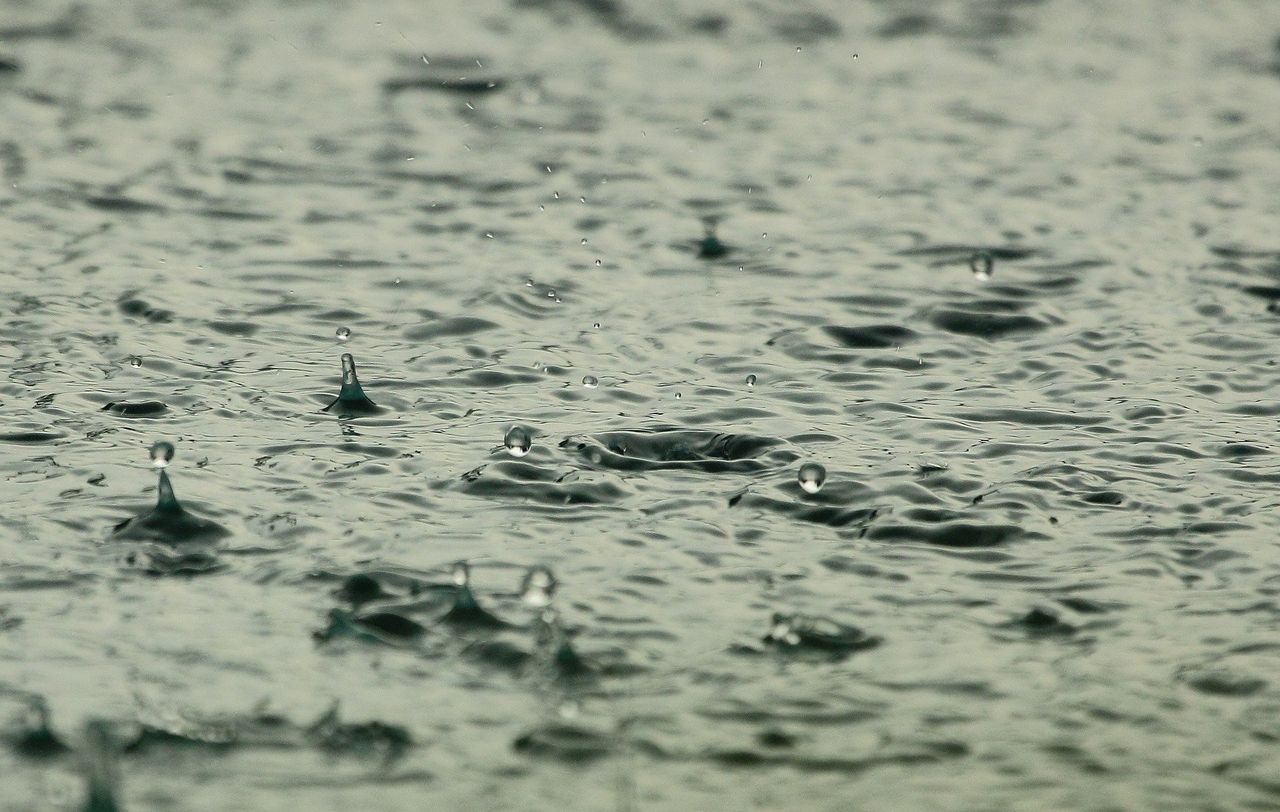 Deszcz w Kotlinie Kłodzkiej. Jest alert hydrologiczny
