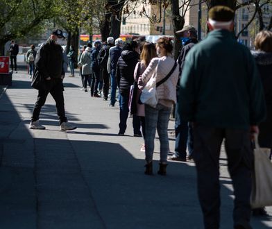 Godziny dla seniorów. Od dziś zmiana przepisów