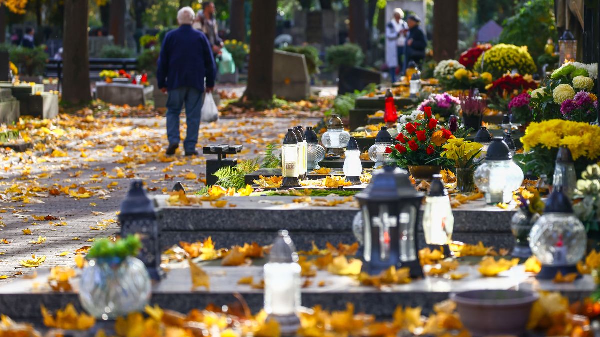 Jak znaleźć grób na cmentarzu? To może pomóc