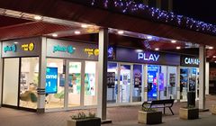 Grudniowy szczyt sprzedaży. Czy nadal są tłumy w salonach Canal+ i Polsat Box?