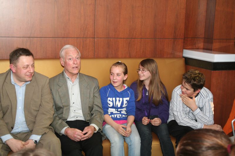 Brian Tracy wspiera dzieci w drodze po sukces