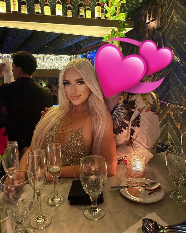 Karolina Derpieńska z partnerem