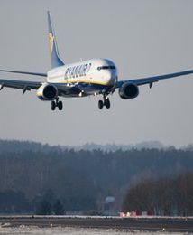 Ryanair otwiera nowe połączenia. Jesienią polecimy do ciepłych krajów