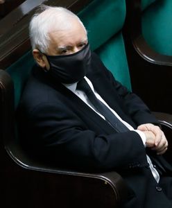 "Krzyż na drogę!". Biedroń bezlitosny dla Kaczyńskiego