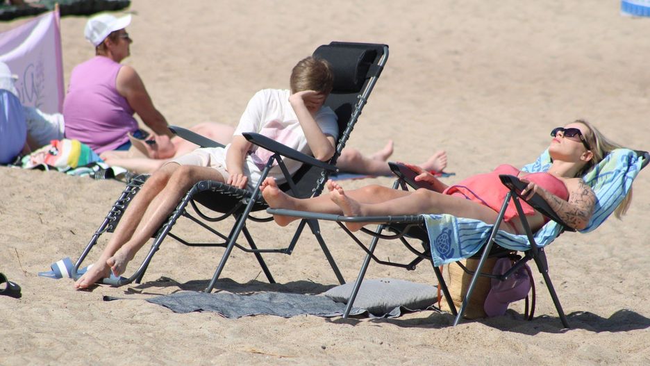 MIELEŃSKA PLAŻA W POŁUDNIE