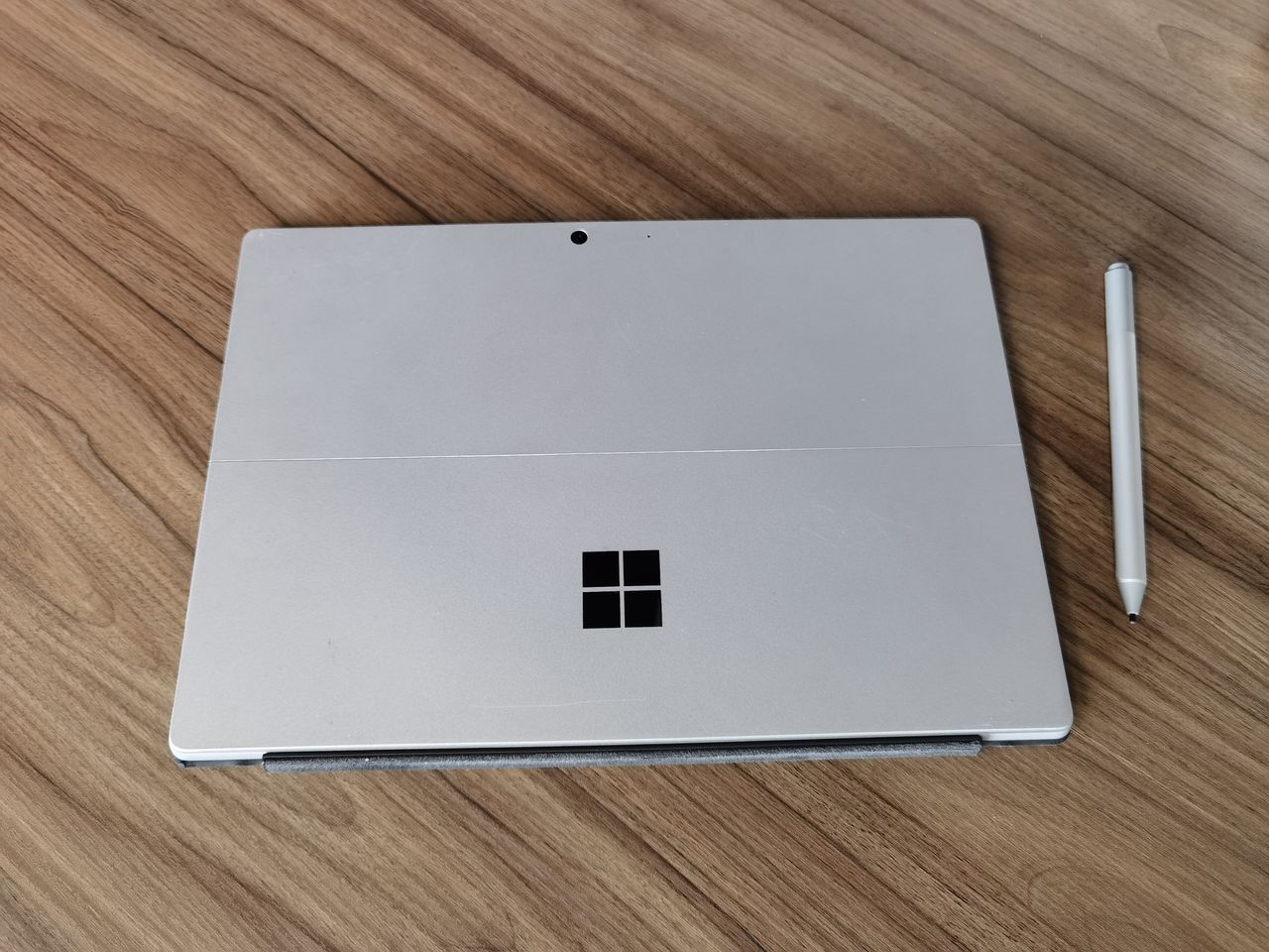 Microsoft Surface Pro 7