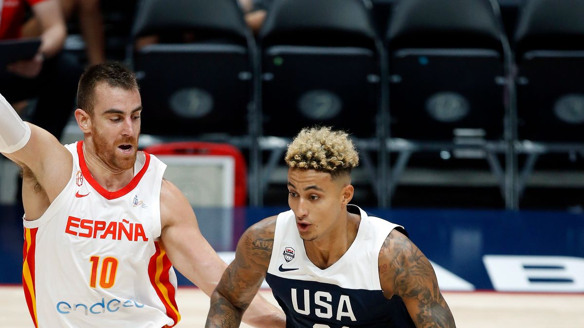 PAP/EPA / ADAM S DAVIS / Z piłką: Kyle Kuzma