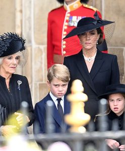 Pogrzeb królowej Elżbiety II. Ekspertka o stylizacjach królowej małżonki Camilli, księżnej Kate i Meghan Markle