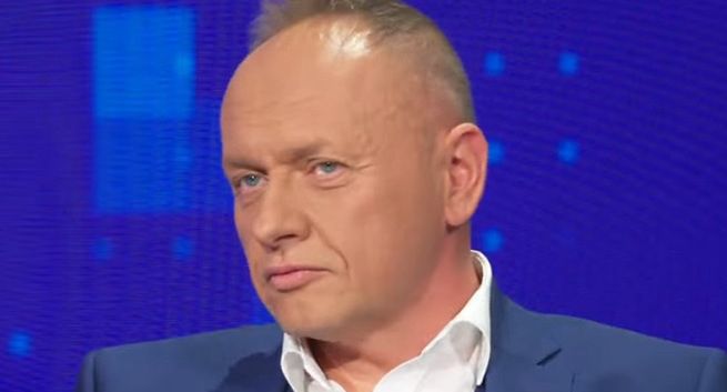 Gospodarz „Poranka” dalej w telewizji wPolsce24. Teraz wieczorem