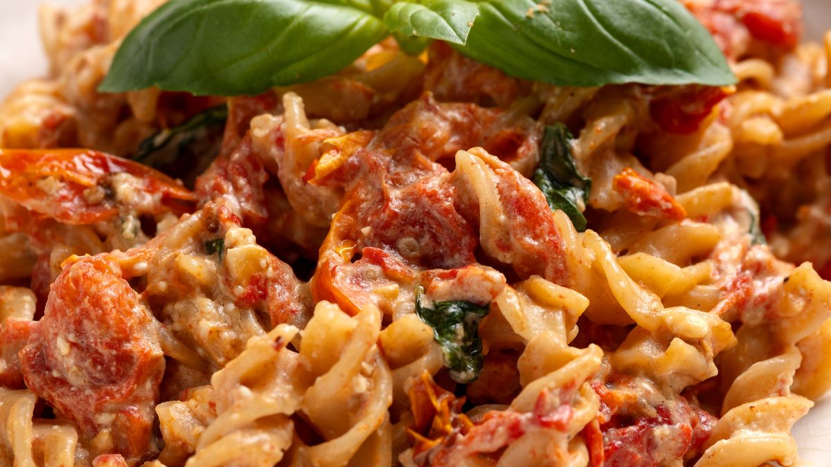 Pyszny sos z pieczonych warzyw