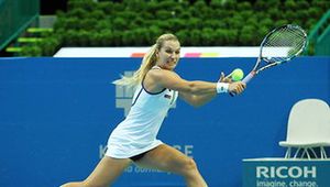 WTA Katowice: Dominika Cibulkova - Francesca Schiavone 2:0 (galeria)