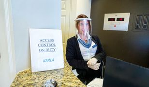 Ministerstwo rozwoju rekomenduje zapewnienie możliwości zakupu maseczek ochronnych w recepcji