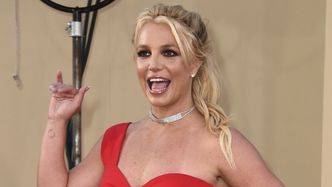 Britney Spears znów zapozowała TOPLESS. Po chwili zdjęcie zniknęło (FOTO)