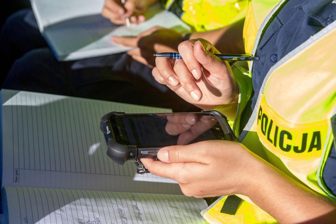 Kraków. Wystawił policji ocenę w sieci