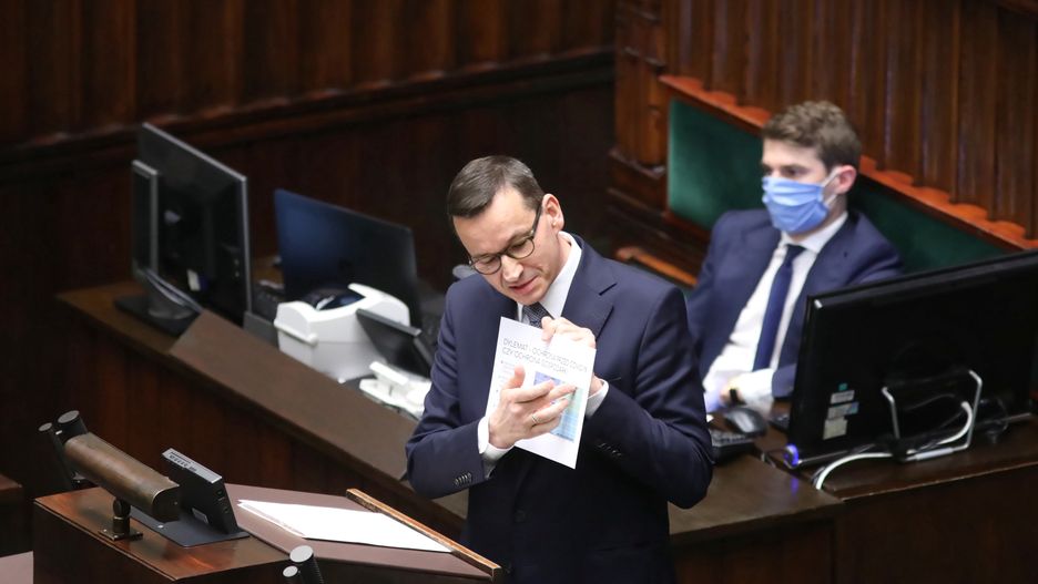 Premier Mateusz Morawiecki atakował opozycję, broniąc Jacka Sasina