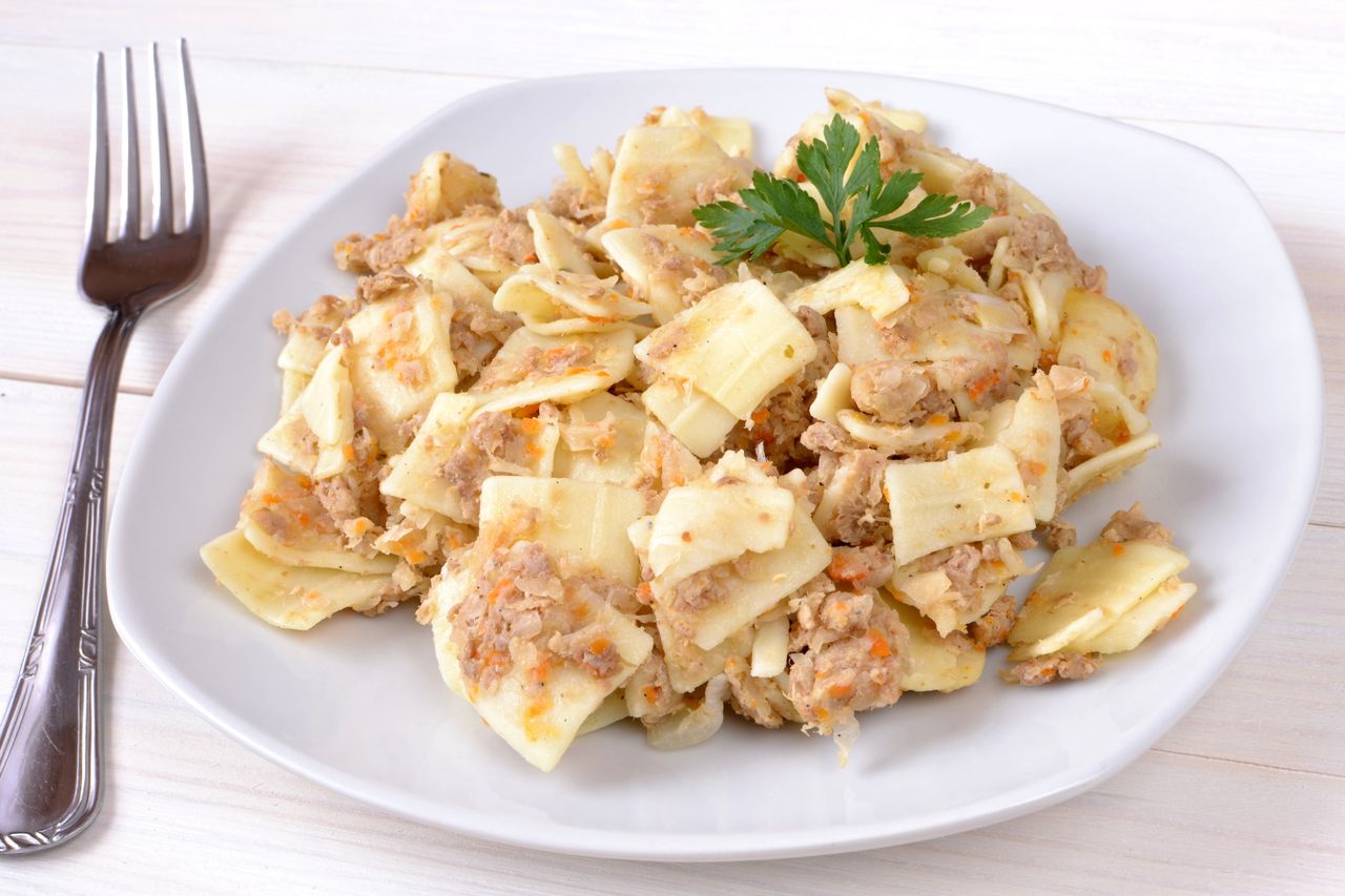 Za komuny były hitem stołówek. Teraz możesz zrobić je w zdrowszej, lżejszej wersji