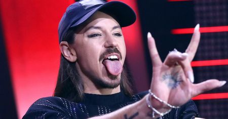 Michał Szpak zaskakuje wyznaniem o wierze. Jasno mówi, co myśli o Kościele