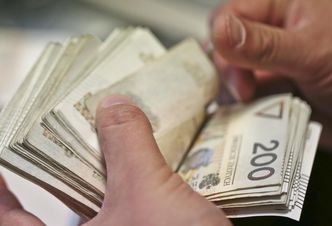 CBA zatrzymało trzy osoby. Na obrocie nieruchomością wyłudzili 5 milionów złotych