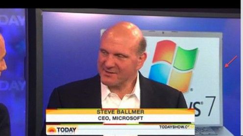 Windows 7 reklamowany na MacBooku Pro 1