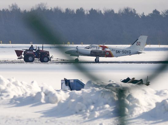 Gdańsk: lotnisko działa, ale pasażerowie mają problem