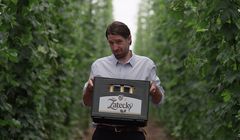 Piwo Žatecky z podróżniczym vlogiem "Dobre Noviny z Czech"