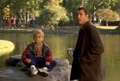 Adam Sandler i Cole Sprouse znowu razem. 20 lat temu grali w filmie "Supertata"