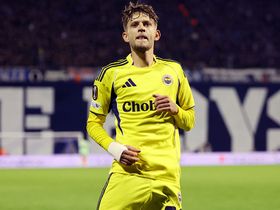 "Dziękuję". Szymański potwierdził odejście z Fenerbahce