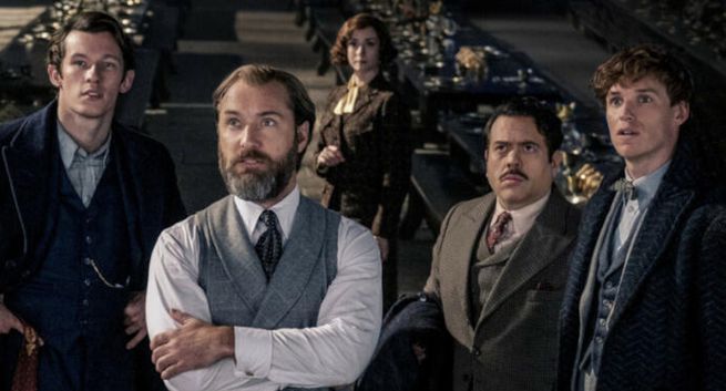 W kinach film "Fantastyczne zwierzęta: Tajemnice Dumbledore’a". Jude Law: chciałem uwolnić się od Dumbledore’a, którego znaliśmy