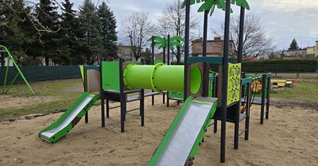 Nowy plac zabaw na Świerczewie – atrakcja dla najmłodszych już gotowa, otwarcie wiosną