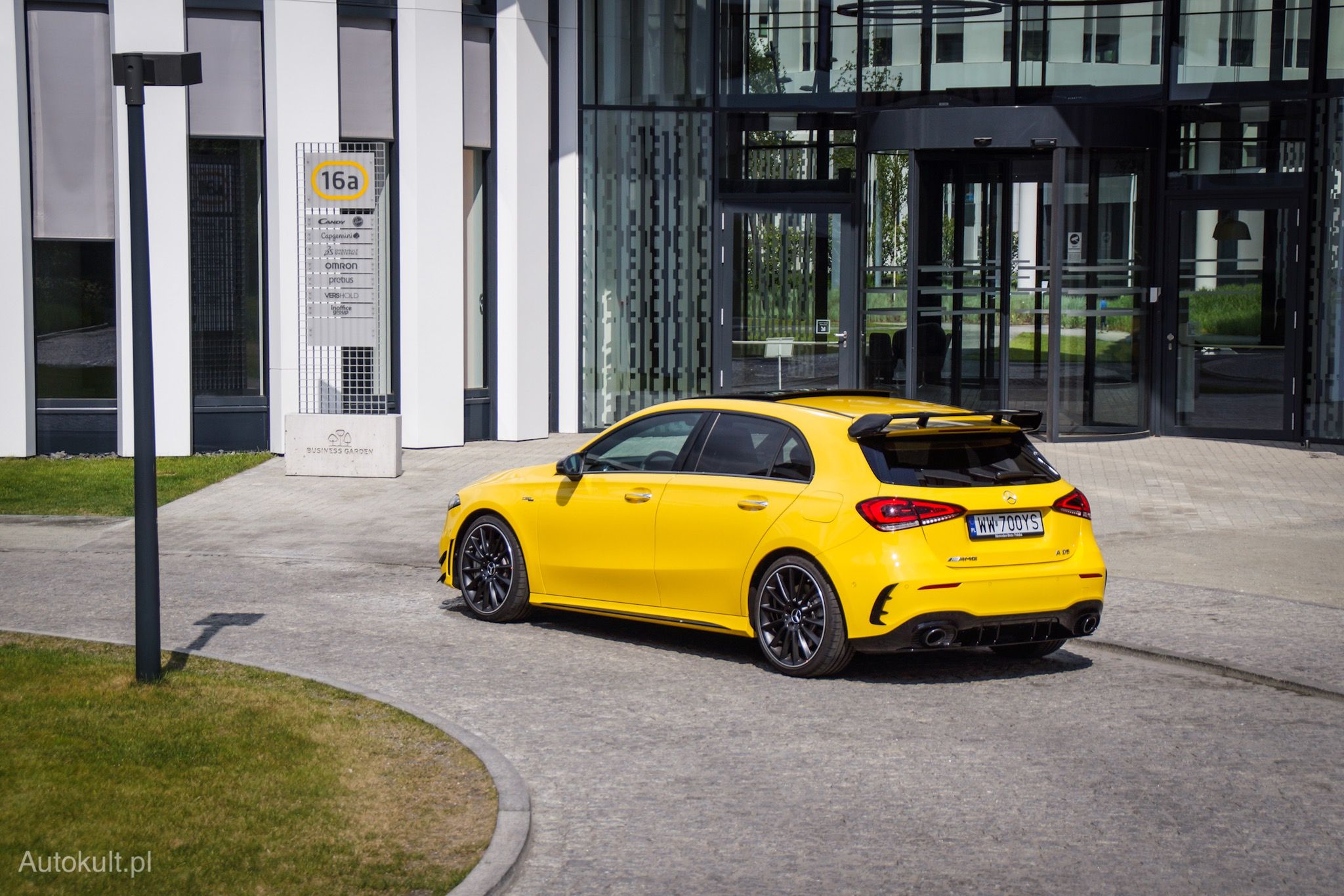 Mercedes-AMG A 35