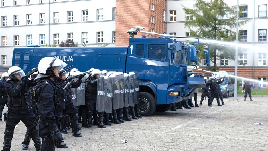 Wypadek na ćwiczeniach. Policyjny związkowiec: Chcieli zamieść to pod dywan (zdjęcie ilustracyjne)