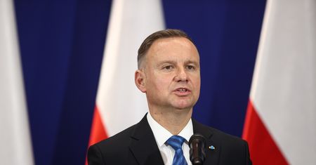 Nieoficjalnie: Wybory 15 października? Prezydent poprosił PKW o opinię