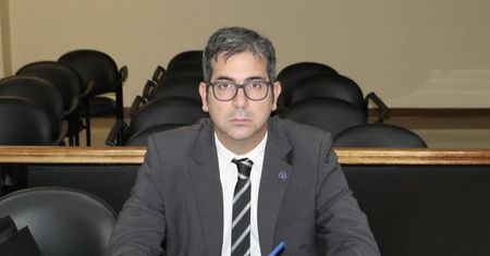 Koszmarny finał podróży poślubnej. Mafia dopadła pana młodego na plaży