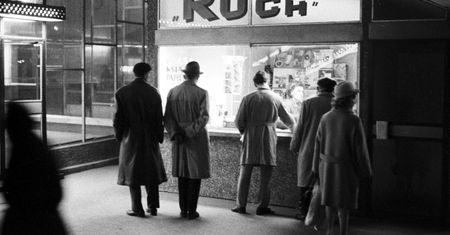 PRL – kioski Ruchu z "mydłem i powidłem" przeszły do lamusa