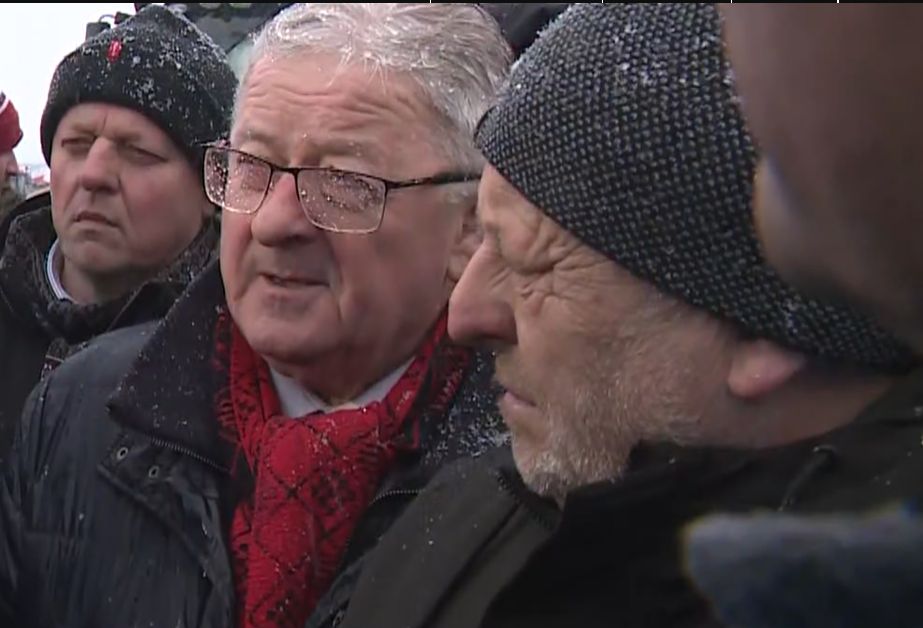 Czesław Siekierski spotkał się z protestującymi rolnikami
