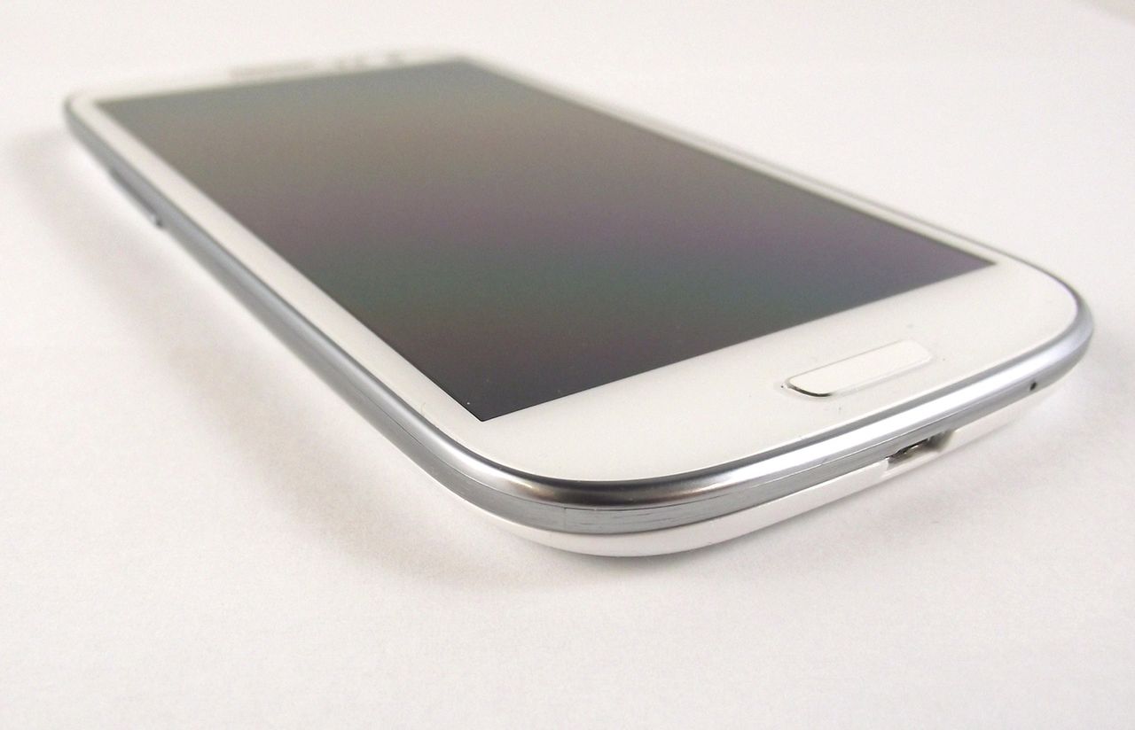 Galaxy S III z Androidem Jelly Bean uchwycony na wideo