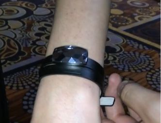 Bransoletka chroni przed szkodliwym wpływem słońca