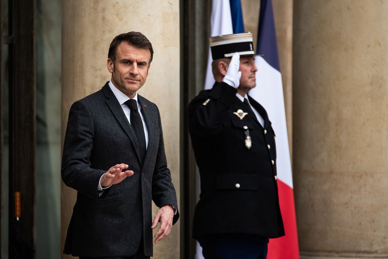 Niepewność we Francji szkodzi europejskim rynkom. Tak może uderzyć w złotego