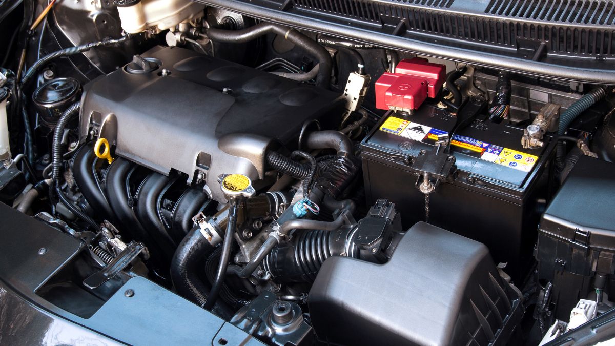 Jak pobudzić akumulator w samochodzie?