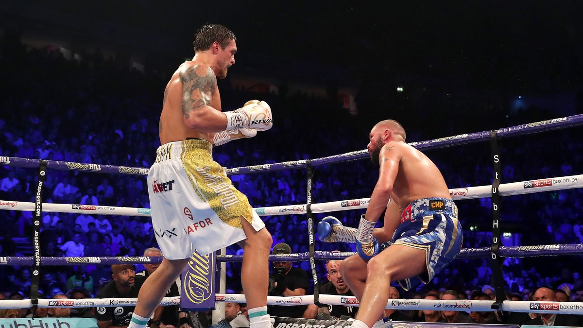 Getty Images / Richard Heathcote / Na zdjęciu: Ołeksandr Usyk (z lewej) i Tony Bellew