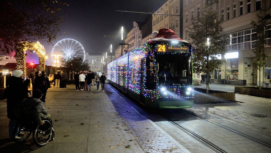 Świąteczna Bimba krąży ulicami Poznania