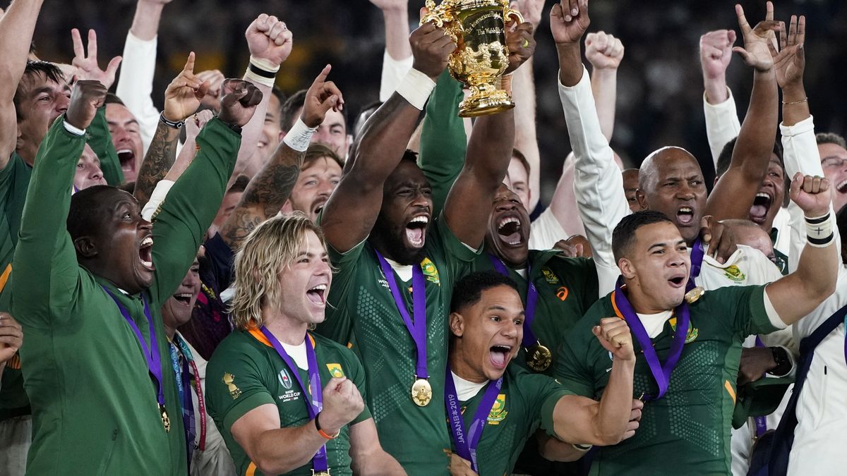 drużyna RPA cieszy się ze zwycięstwa w Pucharze Świata 2019
